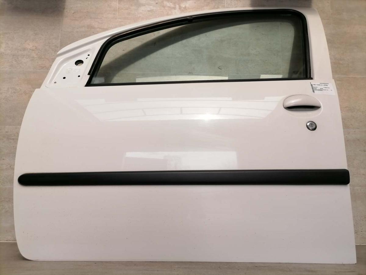 Peugeot 107 original Tür vorn links KWD Weiß 5-Türer Bj.2011